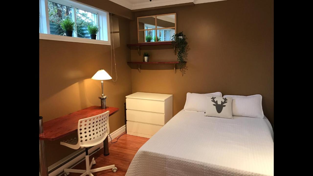 Le 154 Jacques-Cartier Apartment แกสเป ภายนอก รูปภาพ