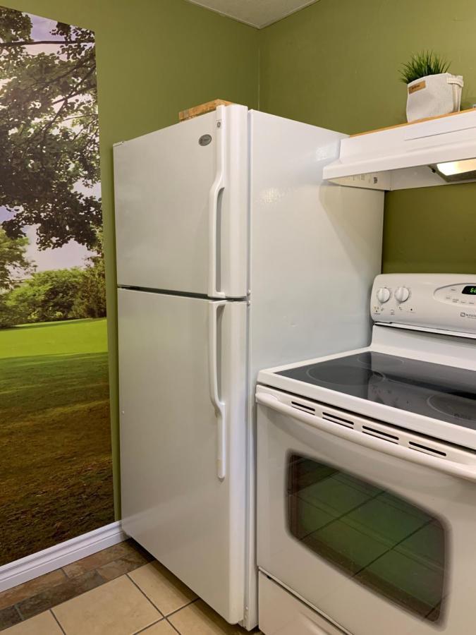 Le 154 Jacques-Cartier Apartment แกสเป ภายนอก รูปภาพ