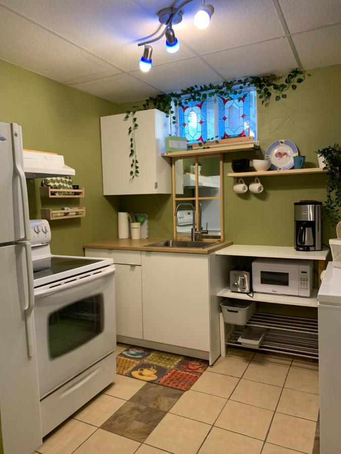 Le 154 Jacques-Cartier Apartment แกสเป ภายนอก รูปภาพ